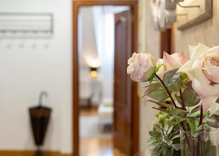 De La Guardia Suite Rosal