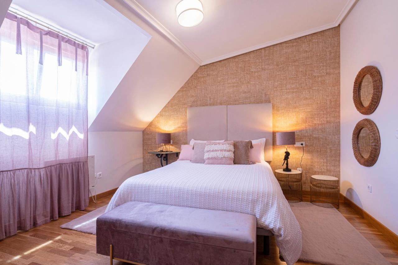 De La Guardia Rosal Apartment